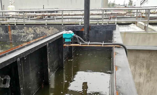 超聲波液位計現(xiàn)場安裝圖 超聲波液位計現(xiàn)場安裝圖