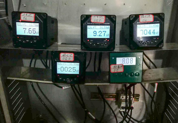 水質(zhì)監(jiān)測現(xiàn)場監(jiān)控 水質(zhì)監(jiān)測現(xiàn)場監(jiān)控