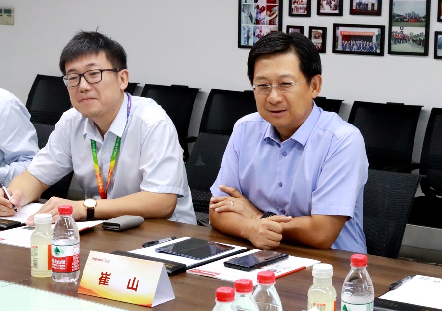 崔山發表講話 崔山發表講話