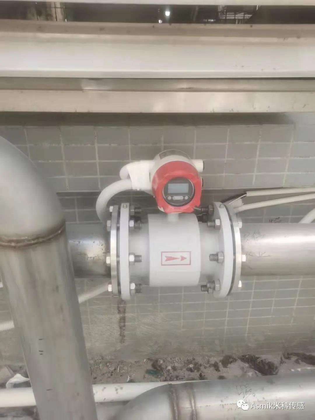 電磁流量計現場圖3 電磁流量計現場圖3
